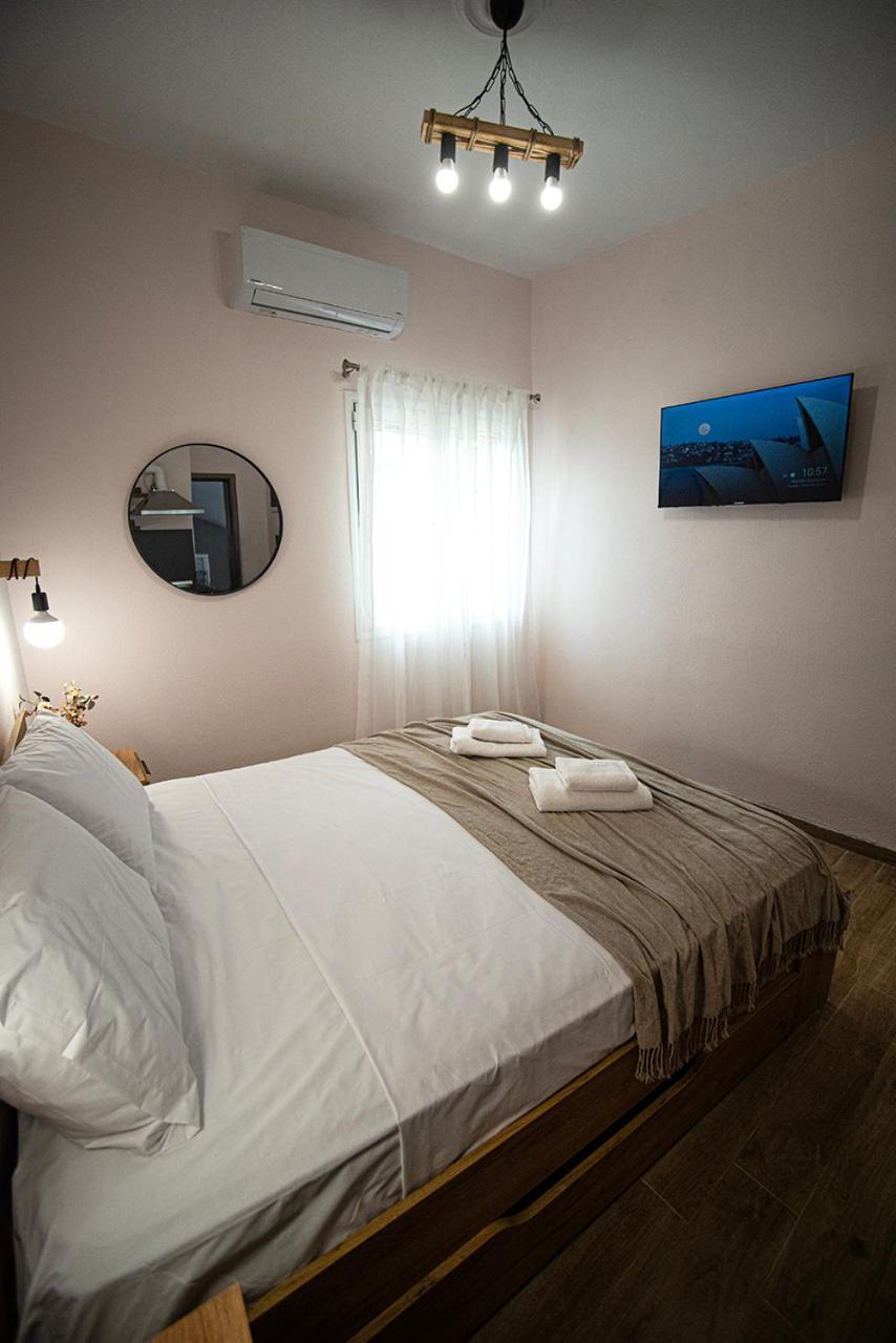 Zante Art De L'Eau Apartment Bagian luar foto