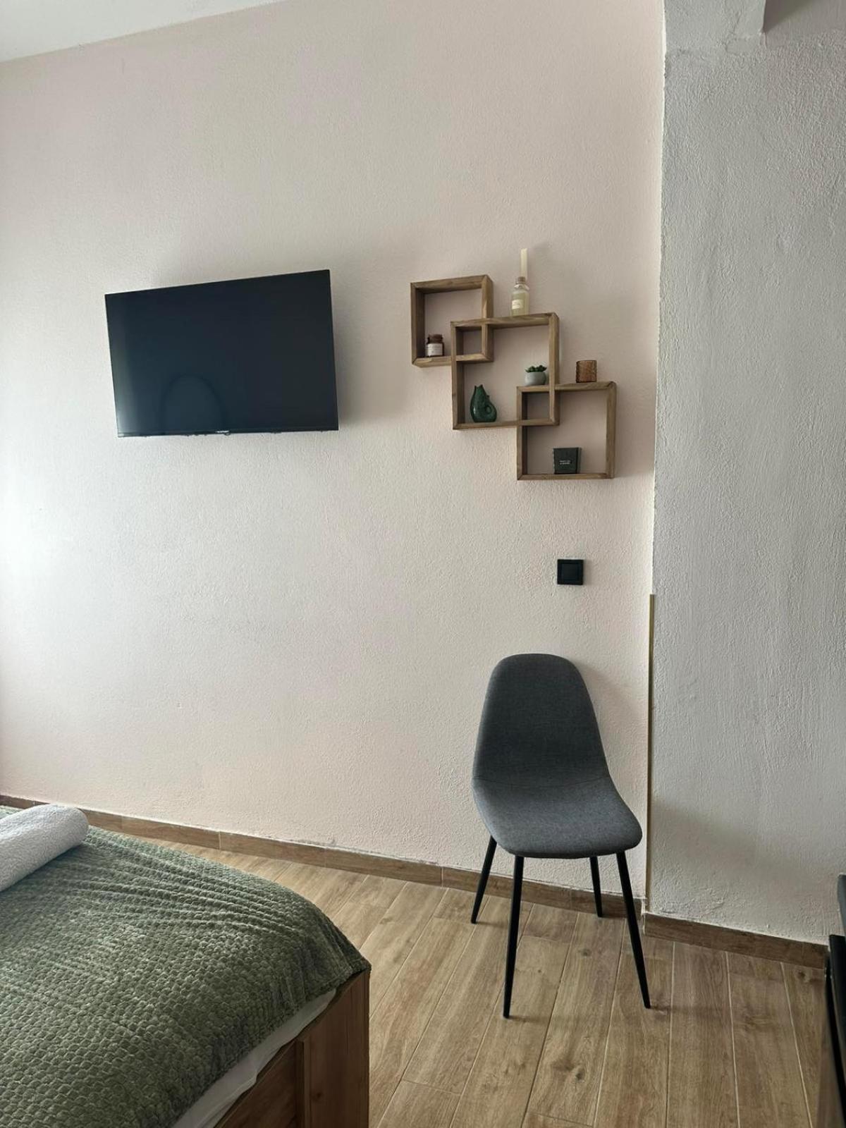 Zante Art De L'Eau Apartment Bagian luar foto