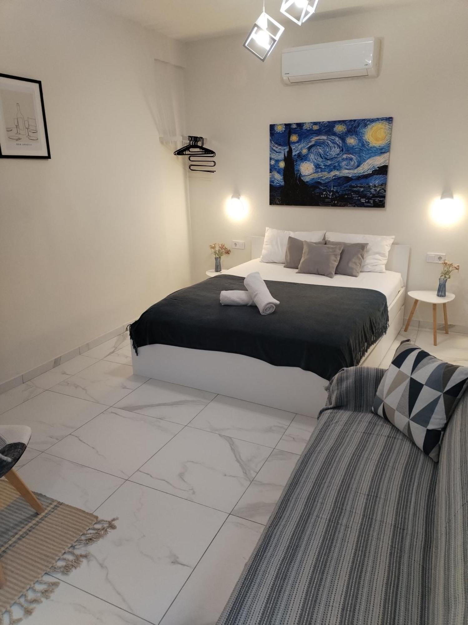 Zante Art De L'Eau Apartment Bagian luar foto